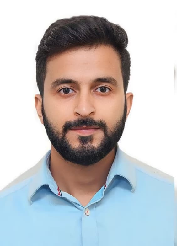 Profile photo of Dinesh, Mathematics tutor at Wiingy 