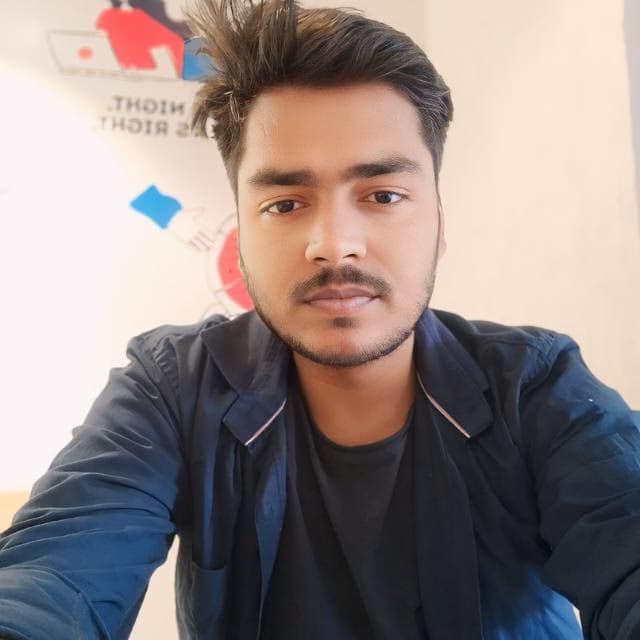 Profile photo of Raju, Computer Science tutor at Wiingy 