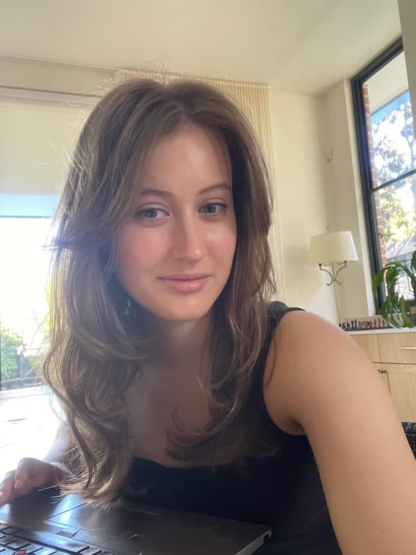 Profile photo of Sophie, French tutor at Wiingy 