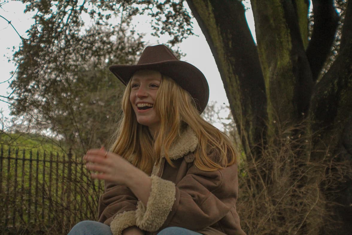 Profile photo of Hattie, Singing tutor at Wiingy 