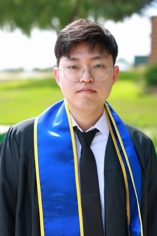 Profile photo of Jaeho, Chemistry tutor at Wiingy 