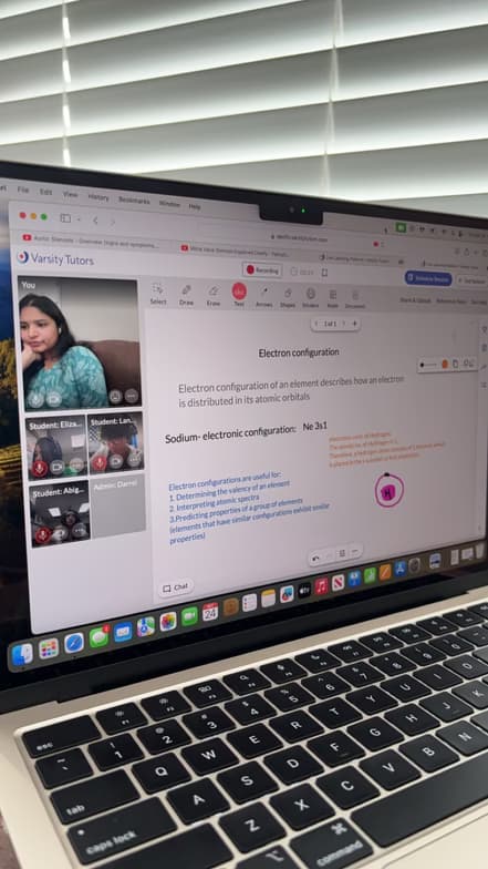 Shravanthi conducting a lesson 