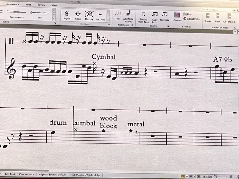 Piano learning materials by Sora 