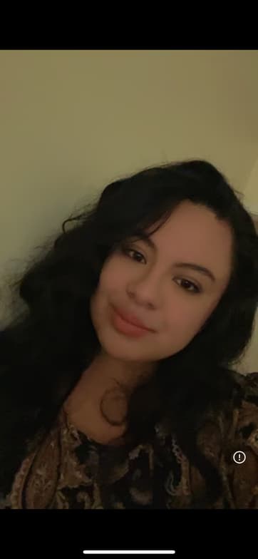 Profile photo of Cynthia, Piano tutor at Wiingy 