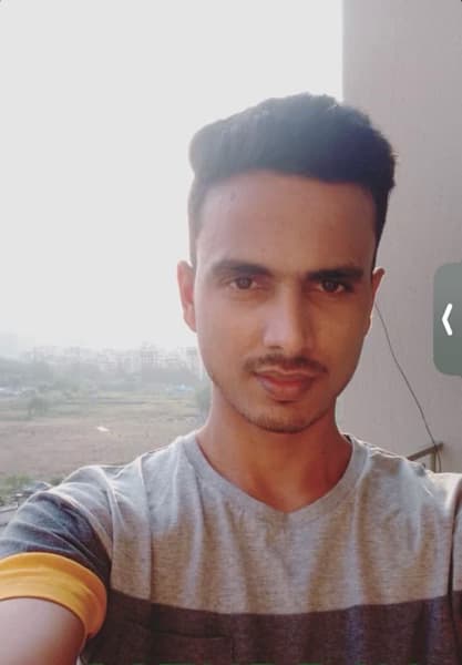 Profile photo of Rajan, Physics tutor at Wiingy 