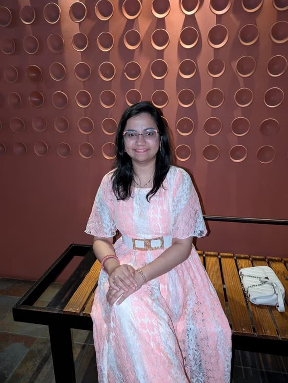 Profile photo of Ayushi, Biology tutor at Wiingy 