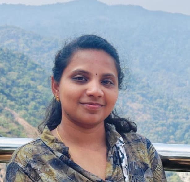 Profile photo of Gayathri, Mathematics tutor at Wiingy 