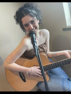 Profile photo of Mollie  Stout , undefined tutor at Wiingy