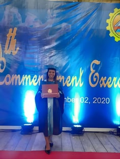 Profile photo of Riza Razonable, undefined tutor at Wiingy