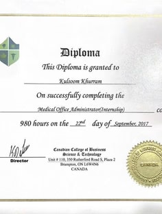 Profile photo of KULSOOM KHURRAM, undefined tutor at Wiingy