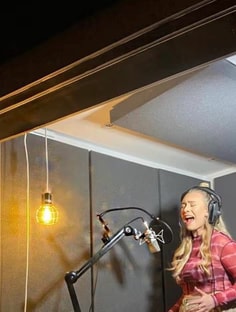 Profile photo of India Haider, undefined tutor at Wiingy