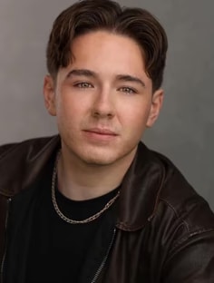 Profile photo of Aaron  O'beirne , undefined tutor at Wiingy