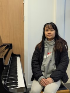 Profile photo of Phiphi Tran, undefined tutor at Wiingy