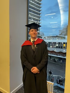 Profile photo of Gulliver Dickson, undefined tutor at Wiingy