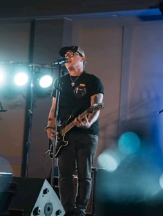 Profile photo of Christopher Limbaga, undefined tutor at Wiingy