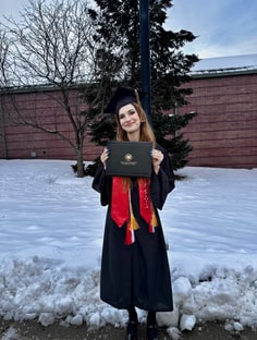 Profile photo of Alyssa Pajak, undefined tutor at Wiingy