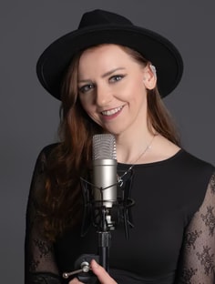 Profile photo of Ewelina Chatfield, undefined tutor at Wiingy