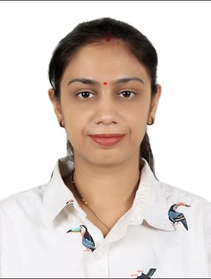 Profile photo of Radhika ., undefined tutor at Wiingy