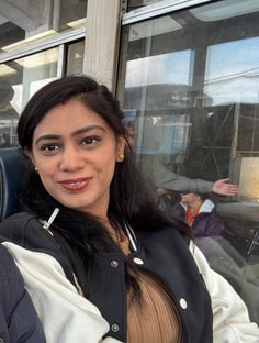 Profile photo of Radhika ., undefined tutor at Wiingy