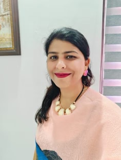 Profile photo of Shikha Yadav, undefined tutor at Wiingy