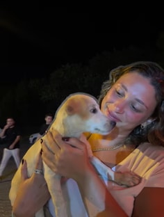 Profile photo of Kubra Dindar, undefined tutor at Wiingy