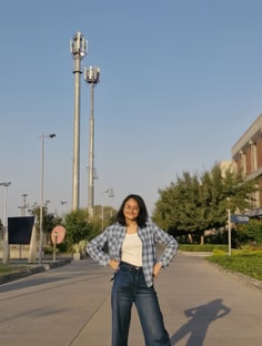 Profile photo of Rohi Narjinary , undefined tutor at Wiingy