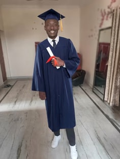 Profile photo of Davy LOUMOUAMOU, undefined tutor at Wiingy