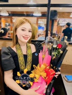 Profile photo of Maria Allen Talaron, undefined tutor at Wiingy