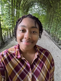 Profile photo of Sianne  Clovis, undefined tutor at Wiingy