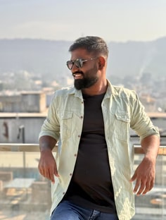 Profile photo of Dnyaneshwar Shastri, undefined tutor at Wiingy