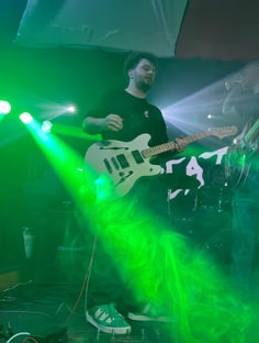 Profile photo of Lluis Carnell-lever, undefined tutor at Wiingy