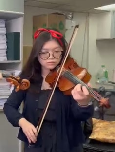 Profile photo of Hei Yee Wu, undefined tutor at Wiingy