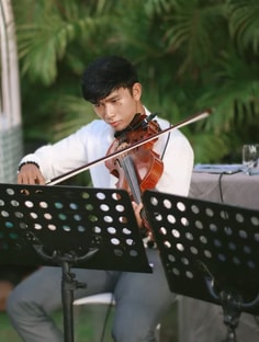 Profile photo of Clint Vidal, undefined tutor at Wiingy