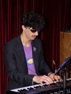 Profile photo of Ian Spring, undefined tutor at Wiingy