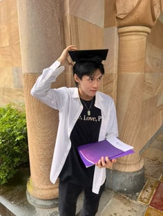 Profile photo of Felix Hsieh, undefined tutor at Wiingy