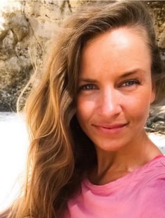 Profile photo of Alina Ravensdale, undefined tutor at Wiingy