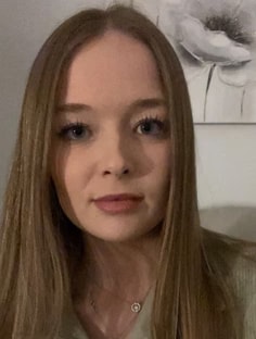 Profile photo of Bronwen Collins, undefined tutor at Wiingy