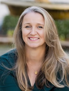 Profile photo of Rhiannon Hall, undefined tutor at Wiingy