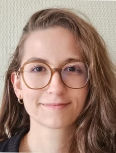 Profile photo of Mira Sanders, undefined tutor at Wiingy