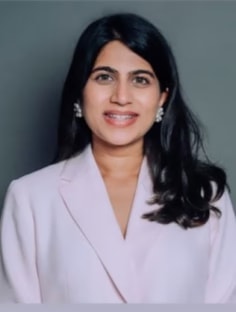 Profile photo of Nisha Iyer, undefined tutor at Wiingy