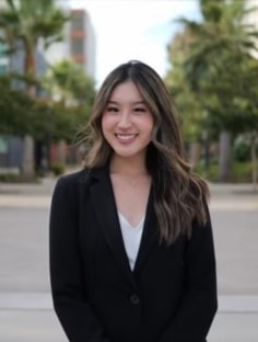 Profile photo of Raquel Herrera, undefined tutor at Wiingy