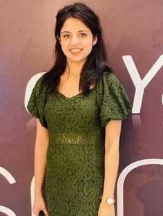 Profile photo of Rishma W., undefined tutor at Wiingy