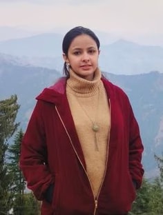 Profile photo of Saima , undefined tutor at Wiingy