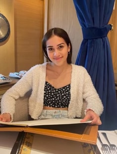 Profile photo of Violeta Steele, undefined tutor at Wiingy