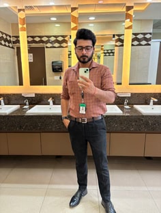 Profile photo of Anshuman Shahi, undefined tutor at Wiingy