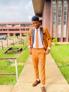 Profile photo of Samson Eloghosa, undefined tutor at Wiingy