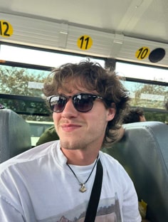 Profile photo of Arthur Yearsley, undefined tutor at Wiingy