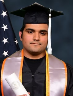 Profile photo of Alejandro Herrera, undefined tutor at Wiingy