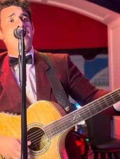 Profile photo of Christopher  Lara, undefined tutor at Wiingy