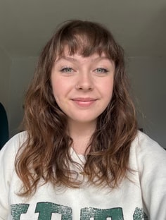 Profile photo of Ruby Davies, undefined tutor at Wiingy